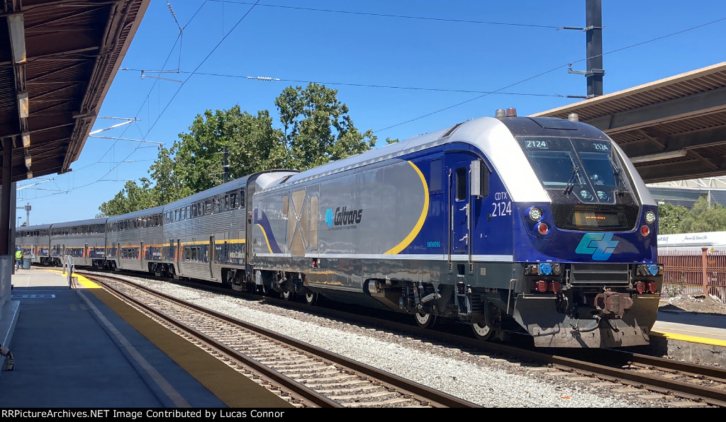 Capitol Corridor #737